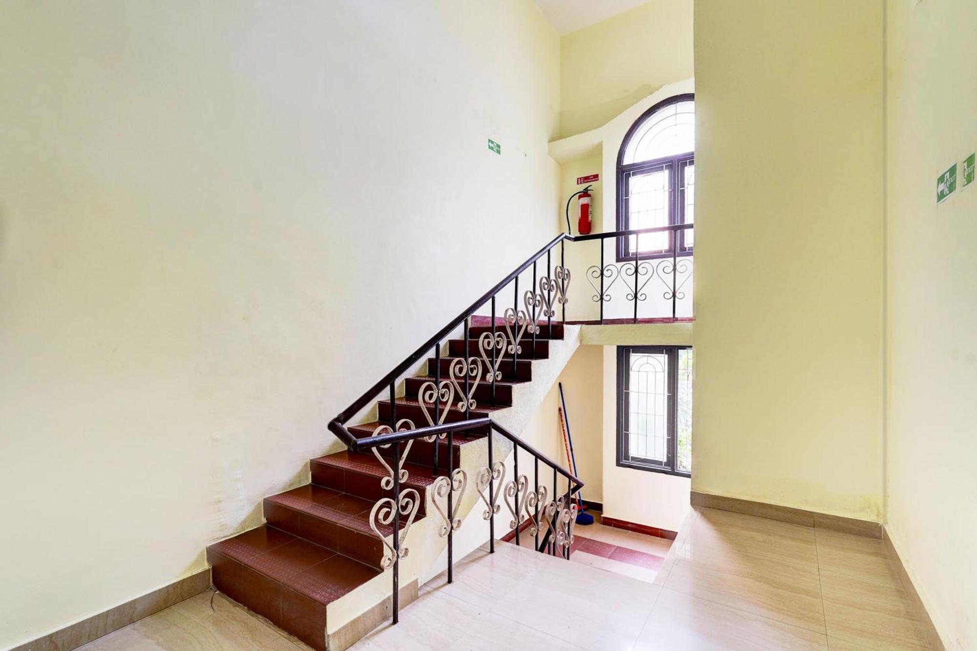 Super Hotel O Thalambur Chennai Siruseri ภายนอก รูปภาพ